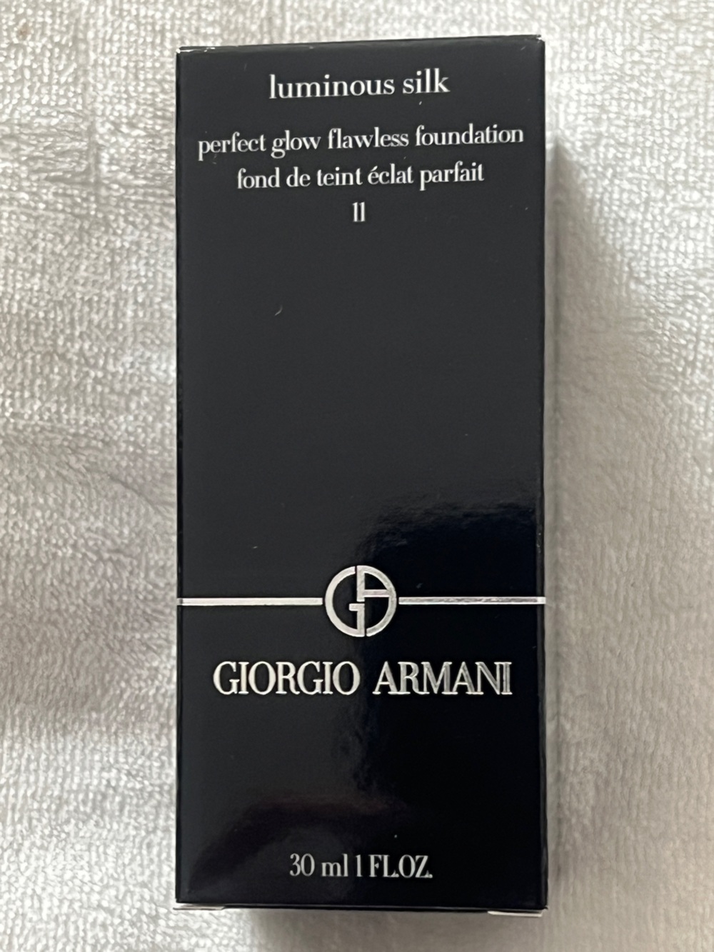 Giorgio Armani Luminous Silk Foundation- orginal formula- shade 11